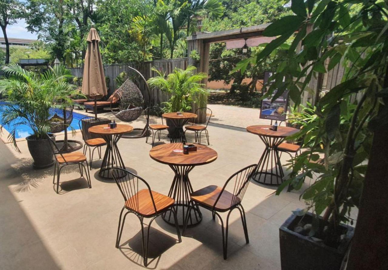 Three Little Birds Hotel Siem Reap Exterior photo